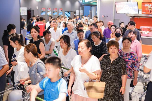 永辉” 打造苏北零售品质新标杆pg电子试玩入口盐城首开“胖(图1)