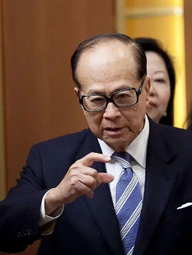 明！李家与贝莱德的签约可能要黄了pg电子